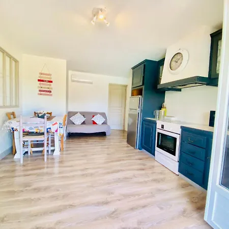 Euphrasie Piscine Privee Confort 3 Etoiles Holiday home